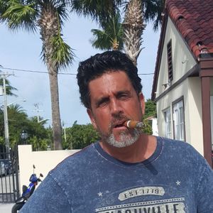 Meet your Posher, Rob